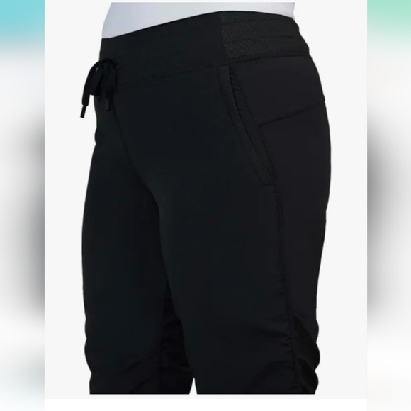 NWT Kirkland Signature Ladies Active Pants Black XXL - Picture 3 of 7